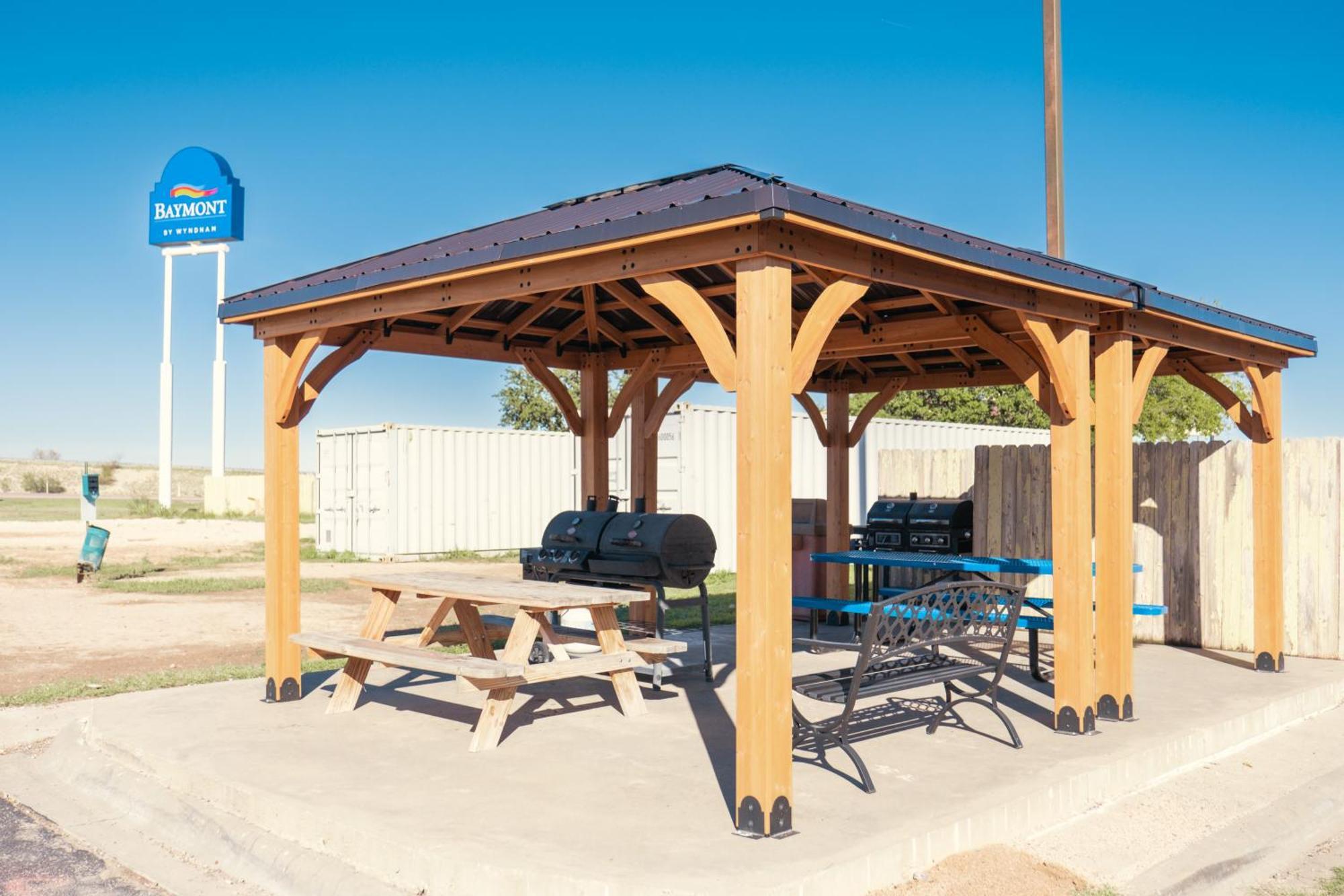 Baymont By Wyndham Hotel Fort Stockton Exterior photo